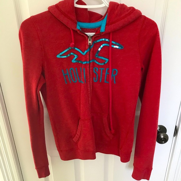 Hollister hoodie ALL TOPS 3/20$! - Picture 1 of 2